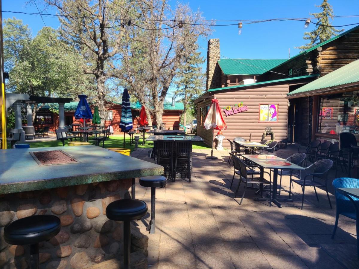 Lumbermen'S Village パイントップ・レイクサイド エクステリア 写真