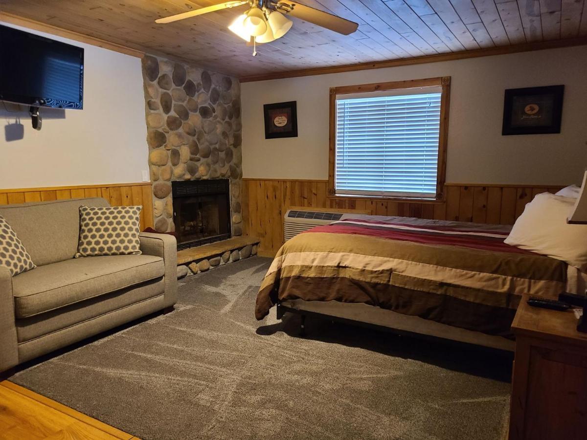 Lumbermen'S Village パイントップ・レイクサイド エクステリア 写真